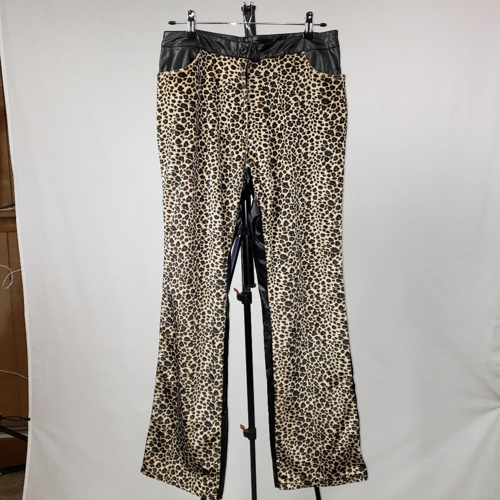Rave 4 Real Faux Leather Faux fur Pants - Picture 2 of 6